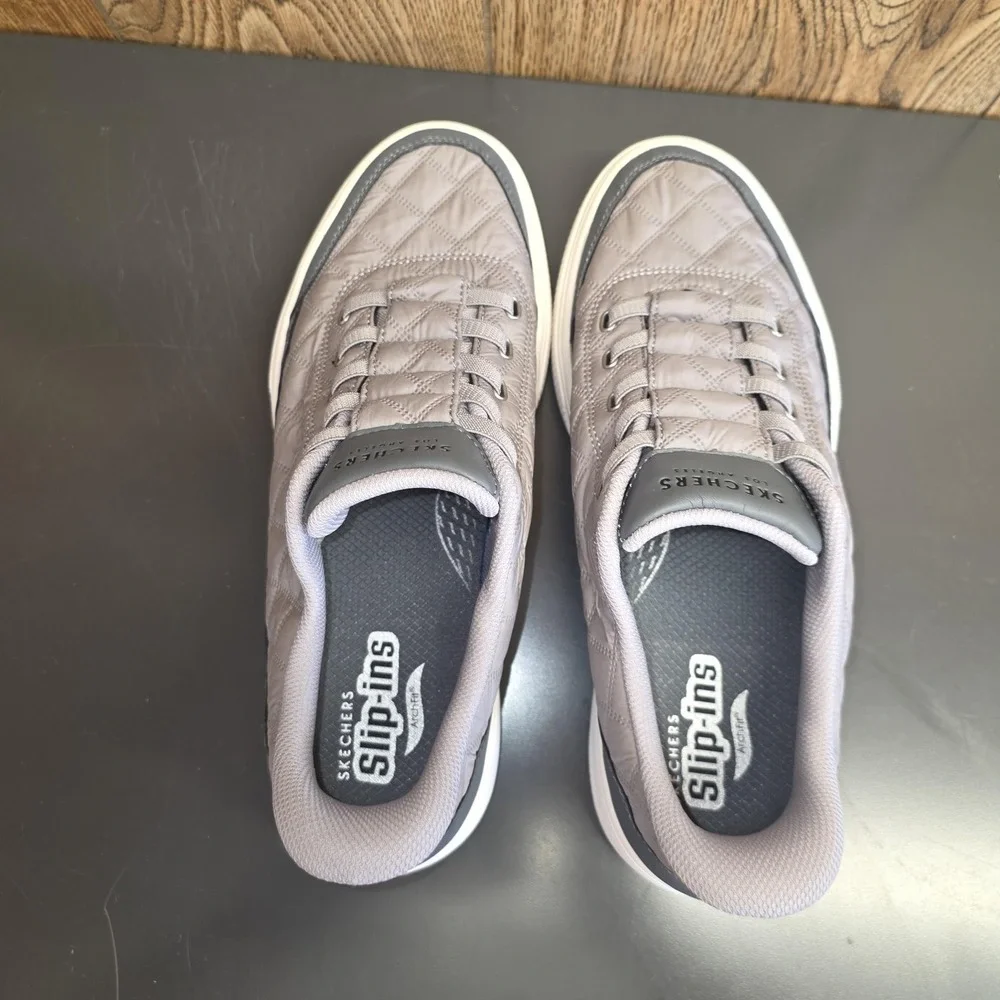 Skechers Slip-ins Shoes Mens Size 9.5 Gray Quilted Slip On Comfort SN 183227